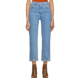 LEVIS | Ribcage Straight Factory Distressed Light Wash Cropped Jeans